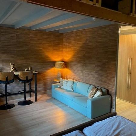 Shed 100 Bed and Breakfast Westerlee  Eksteriør billede